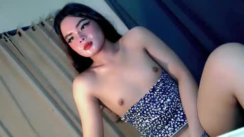 Snapshot of secret_affair18 chatting on 10-24-25, 09:33 kwen online show from 10-24-25, 09:33