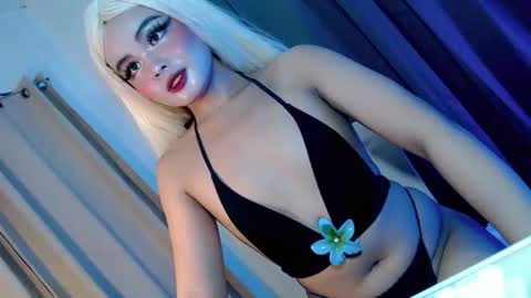 Snapshot of secret_affair18 chatting on 11-03-25, 11:44 kwen online show from 11-03-25, 11:44