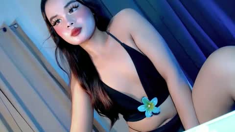 Snapshot of secret_affair18 chatting on 11-04-25, 02:49 kwen online show from 11-04-25, 02:49