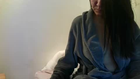 Snapshot of secret_couple2_0 chatting on 01-03-25, 06:35 JuliettaRomeo online show from 01-03-25, 06:35