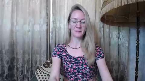 secretcandy222 online show from 02-19-25, 07:39