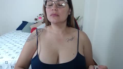 Secret Bella online show from 05-17-26, 10:22