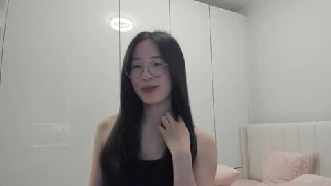 Angela online show from 12-22-25, 10:29