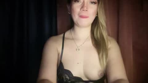 Snapshot of secretsirenxxx chatting on 03-31-26, 12:45 secretsirenxxx online show from 03-31-26, 12:45