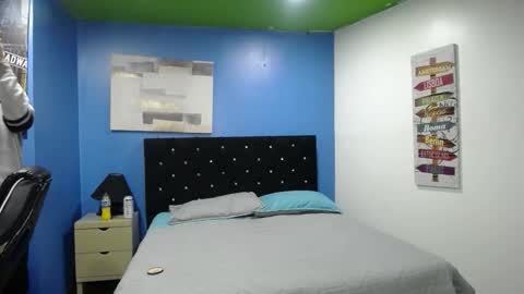 SecrettLoverss online show from 09-09-25, 06:13
