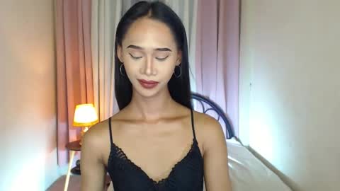 ashly online show from 06-25-26, 02:00