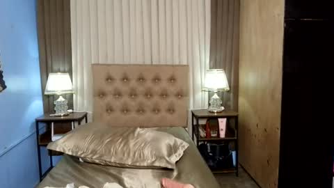 seductive_astrid online show from 07-14-26, 10:21