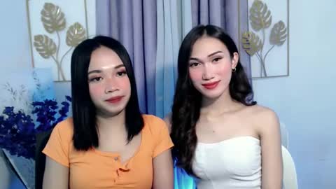 Snapshot of seductive_kimxxx chatting on 11-17-25, 05:57 your miss universe kim online show from 11-17-25, 05:57