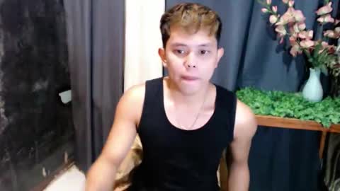 Max online show from 04-26-26, 09:29