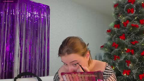 Snapshot of seductive_she_wolf chatting on 12-30-24, 11:04 seductive_she_wolf online show from 12-30-24, 11:04