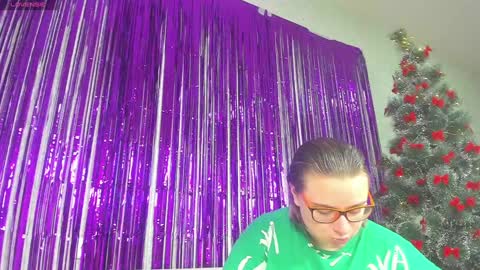 Snapshot of seductive_she_wolf chatting on 01-08-25, 02:35 seductive_she_wolf online show from 01-08-25, 02:35