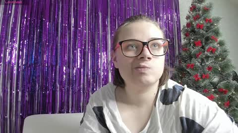 Snapshot of seductive_she_wolf chatting on 01-14-25, 03:15 seductive_she_wolf online show from 01-14-25, 03:15