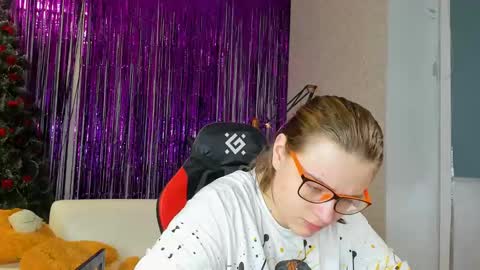 Snapshot of seductive_she_wolf chatting on 01-31-25, 06:57 seductive_she_wolf online show from 01-31-25, 06:57