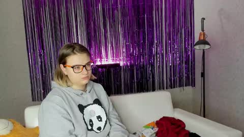 Snapshot of seductive_she_wolf chatting on 02-21-25, 06:29 seductive_she_wolf online show from 02-21-25, 06:29