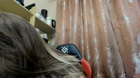 seductive_she_wolf online show from 04-30-26, 07:31