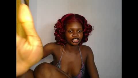seductive_sugar247 online show from 06-18-26, 05:06