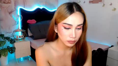 Vanessa online show from 03-08-26, 06:34