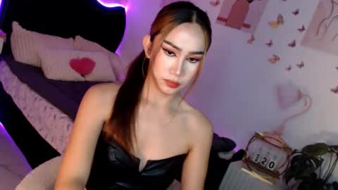 Vanessa online show from 03-20-26, 12:04