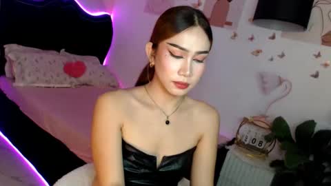 Vanessa online show from 05-07-26, 10:37