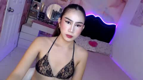 Vanessa online show from 05-15-26, 11:34