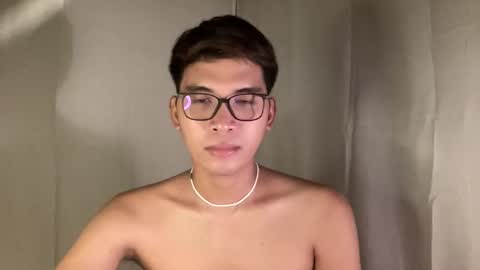 William online show from 10-04-25, 03:10