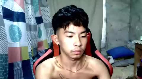 Snapshot of seductive_xianxxx chatting on 10-23-25, 04:12 seductive_xianxxx online show from 10-23-25, 04:12
