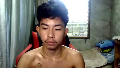 Snapshot of seductive_xianxxx chatting on 10-27-25, 12:15 seductive_xianxxx online show from 10-27-25, 12:15