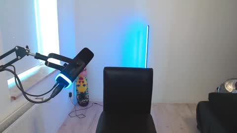 May online show from 09-15-25, 10:48