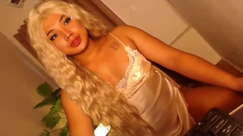 Deluxe online show from 11-21-25, 12:43