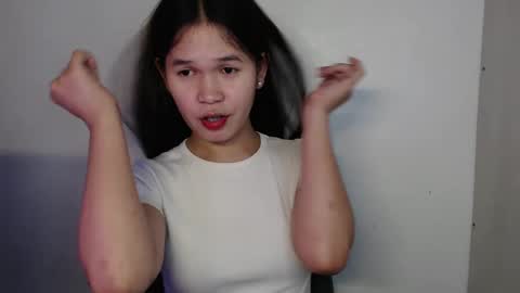 Snapshot of seductivemegoftheworld_ chatting on 12-10-24, 05:07 MEG online show from 12-10-24, 05:07