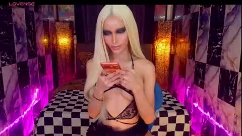 KATARINA LUST online show from 07-16-26, 11:11