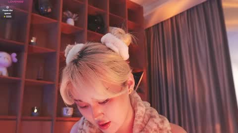 Chia online show from 11-06-25, 01:39