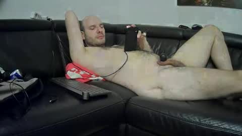 Snapshot of seeebi chatting on 12-06-24, 06:15 Sebastian online show from 12-06-24, 06:15