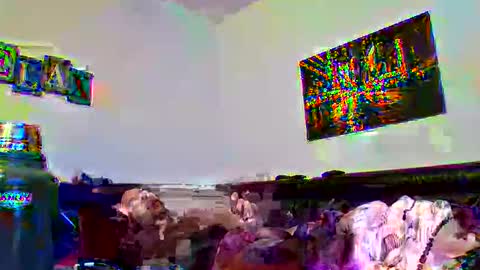 Snapshot of seeebi chatting on 12-21-25, 07:59 Sebastian online show from 12-21-25, 07:59