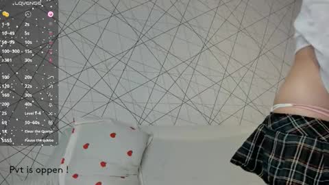 Akira Youri online show from 11-09-25, 04:00