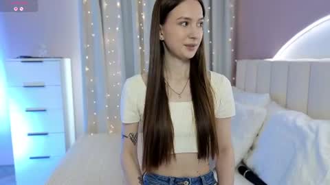 Seelexi online show from 06-18-26, 01:39