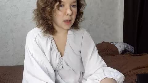 seika_ online show from 11-18-25, 03:38