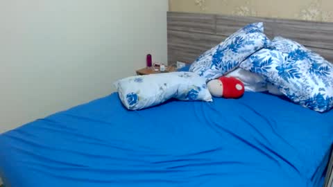 Snapshot of sekretfriend chatting on 07-21-26, 01:41 Baby Couple online show from 07-21-26, 01:41