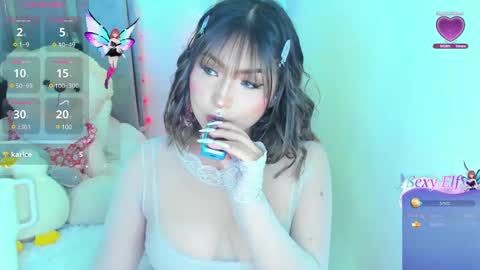 Selena online show from 01-25-25, 04:13
