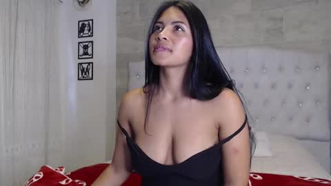 seleena__ online show from 12-28-24, 08:36
