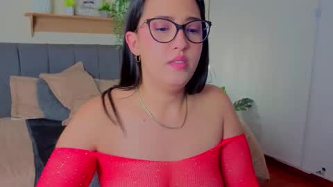 Snapshot of selena__noir chatting on 03-14-26, 08:03 Call me S E L E N A online show from 03-14-26, 08:03