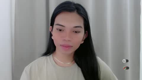 Selena online show from 01-10-25, 10:57