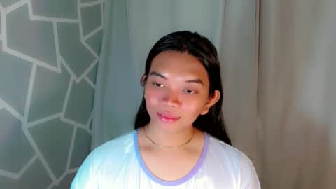 Selena online show from 03-12-26, 01:28