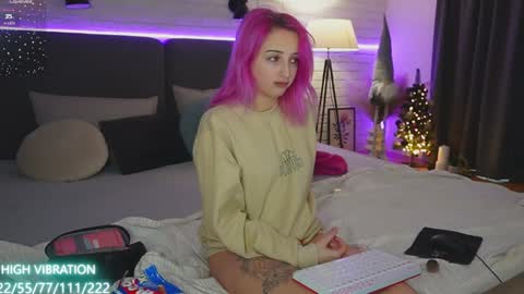 Selena Lily online show from 01-03-25, 07:38