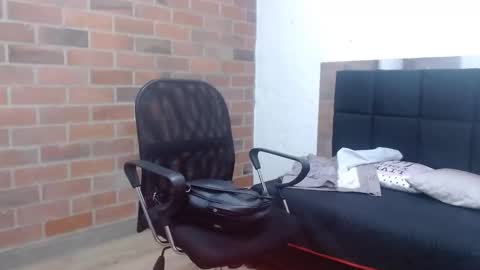 Selena online show from 10-06-25, 01:03