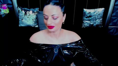 Snapshot of selena_vixen chatting on 01-21-25, 11:03 Selene online show from 01-21-25, 11:03