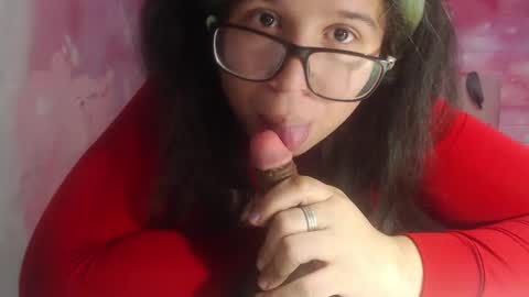 Selena Priscilla Blair Montenegro online show from 02-06-25, 08:07