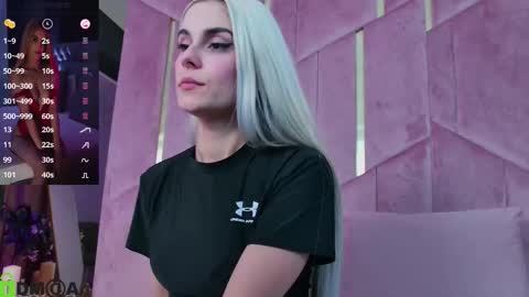 Selena online show from 09-18-25, 03:30