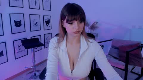 Selena ntmy online show from 12-28-24, 04:52