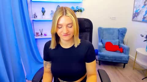 selenaemoore online show from 05-02-26, 07:30